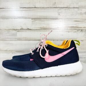 Nike Shoes Youth Size 5.5 Roshe Run Midnight Navy Pink Glow Running Sneakers